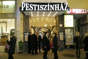 pestiszinh 001.jpg